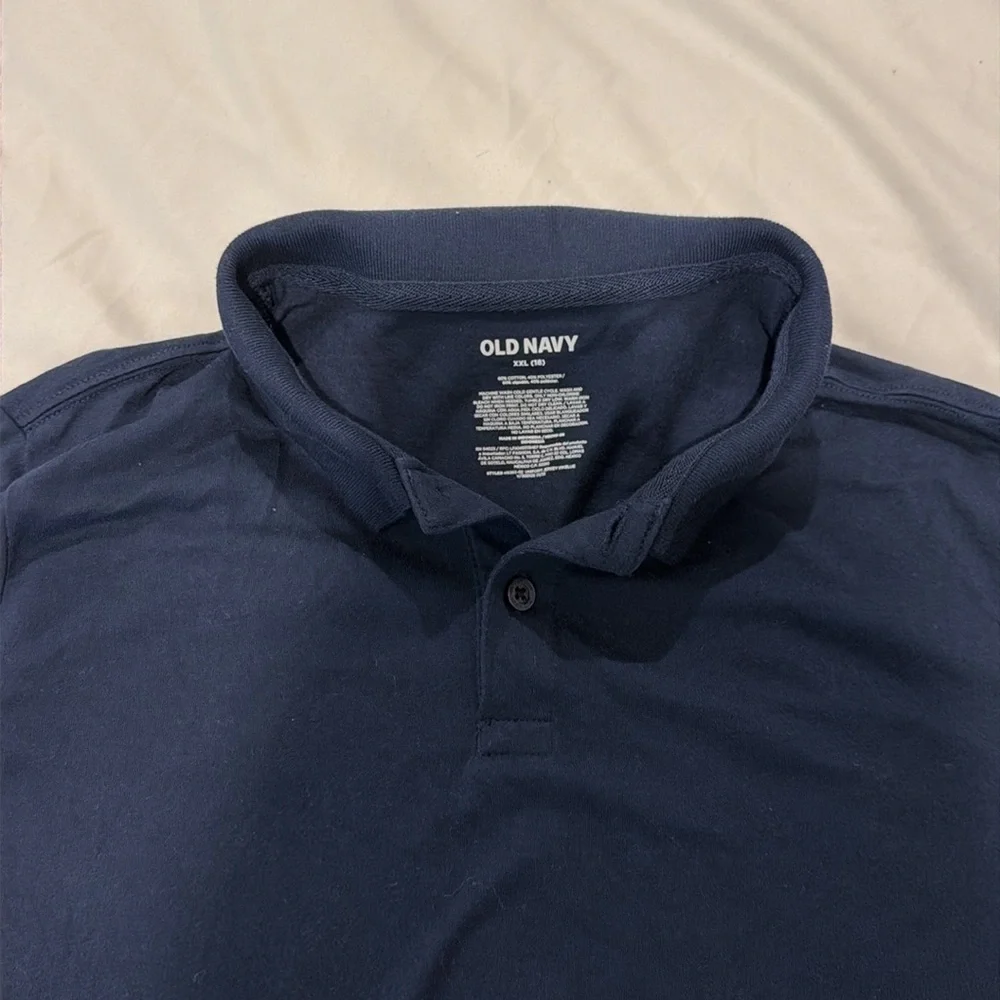 BOY XXL UNIFORM POLO BUNDLE. CHILDRENS PLACE & OLD NAVY. GUC.